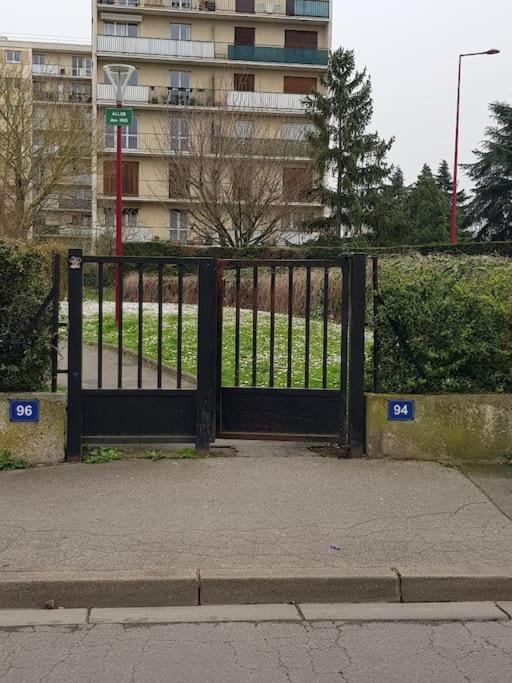 Grand Paris Superbe Appartement Gesteasy Fresnes  Exterior photo